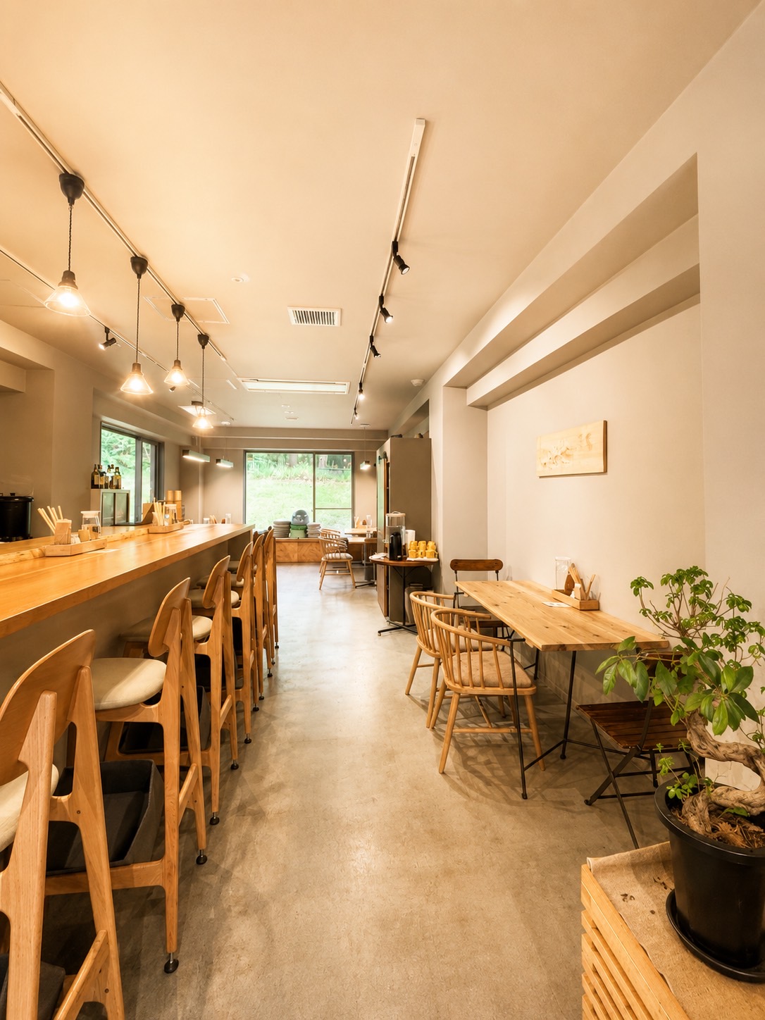 炭火焼 時ハ知ラズニの店内